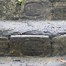 Símbolo de Kan en la Escalinata